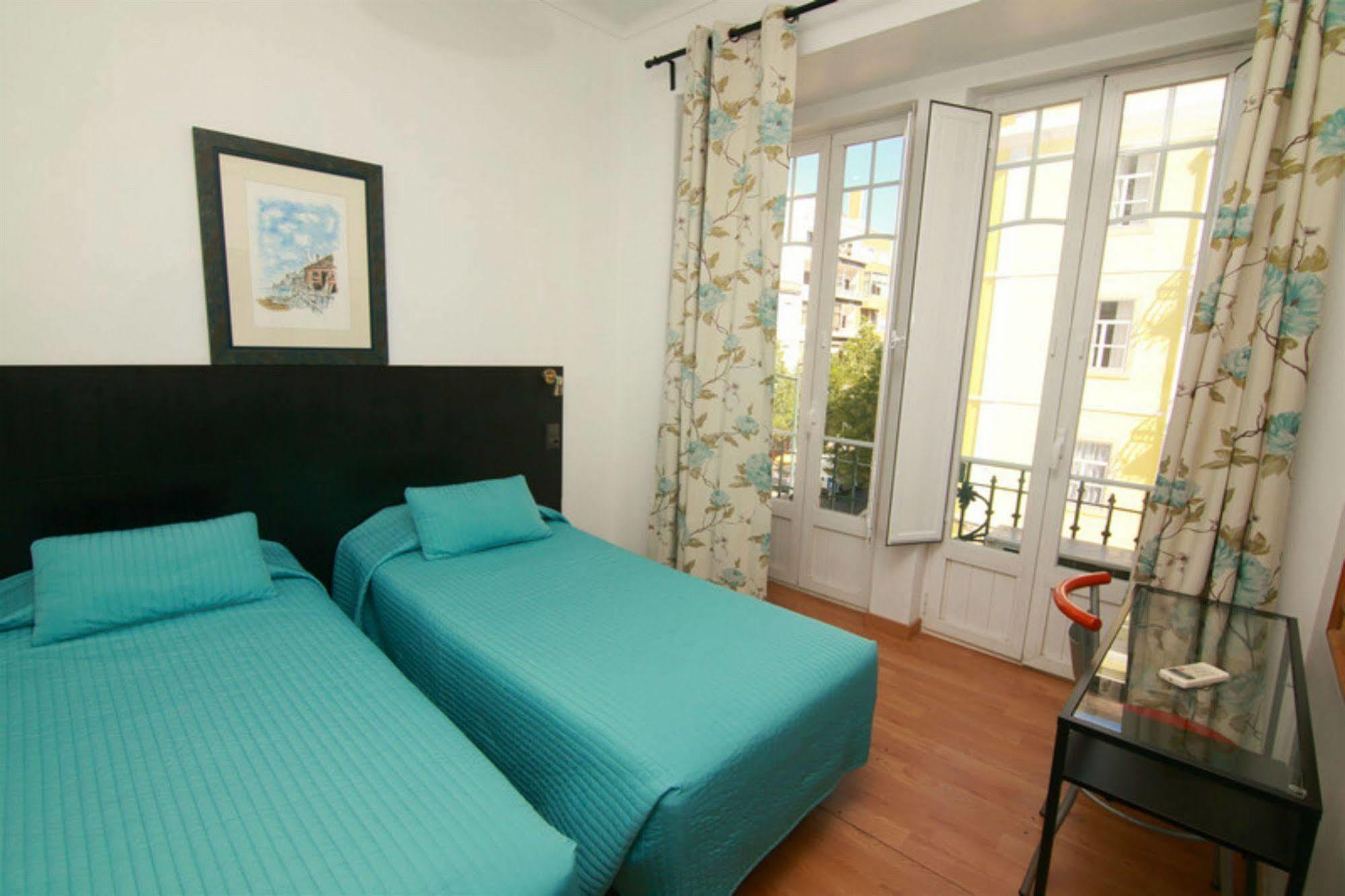 Residencial Joao Xxi Guest house